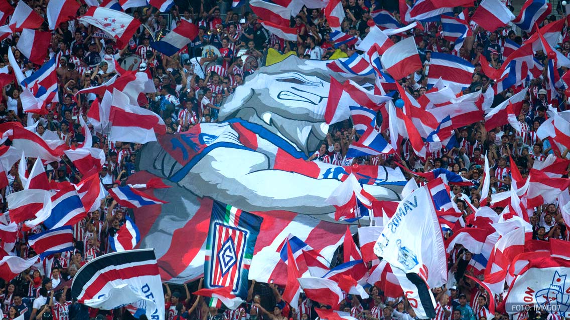 ¡Chivas calienta el clásico tapatío!