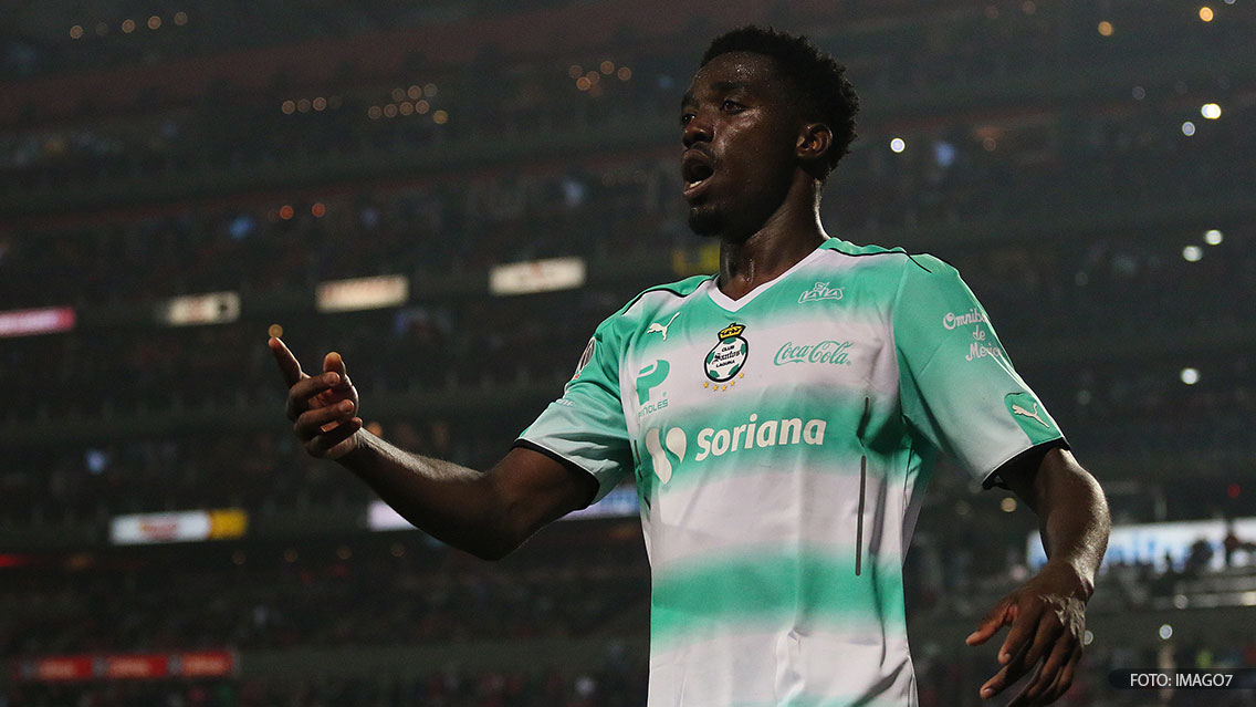 Djaniny Tavares anota con el Santos Laguna