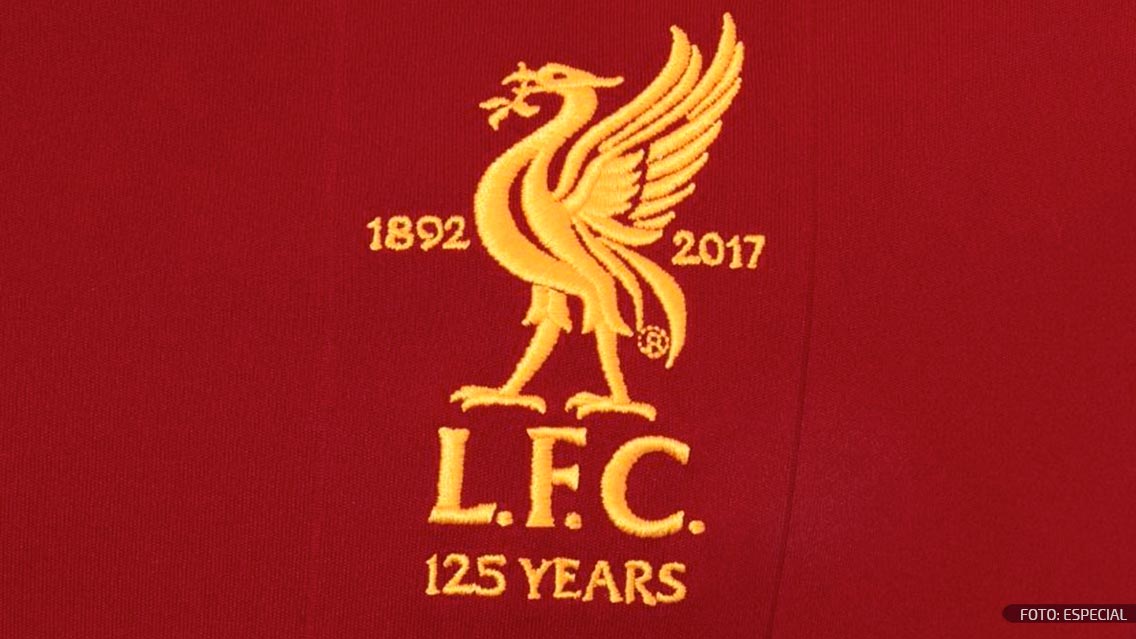 Liverpool festejó sus 125 años con nuevo escudo