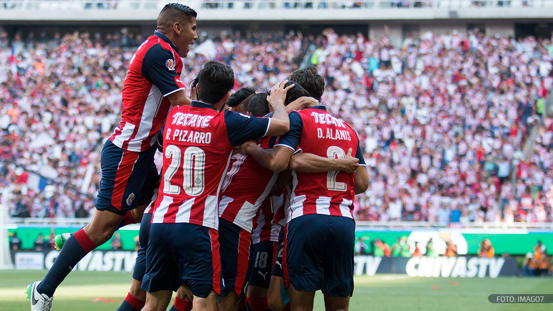 Chivas rechaz贸 millones de d贸lares por sus figuras