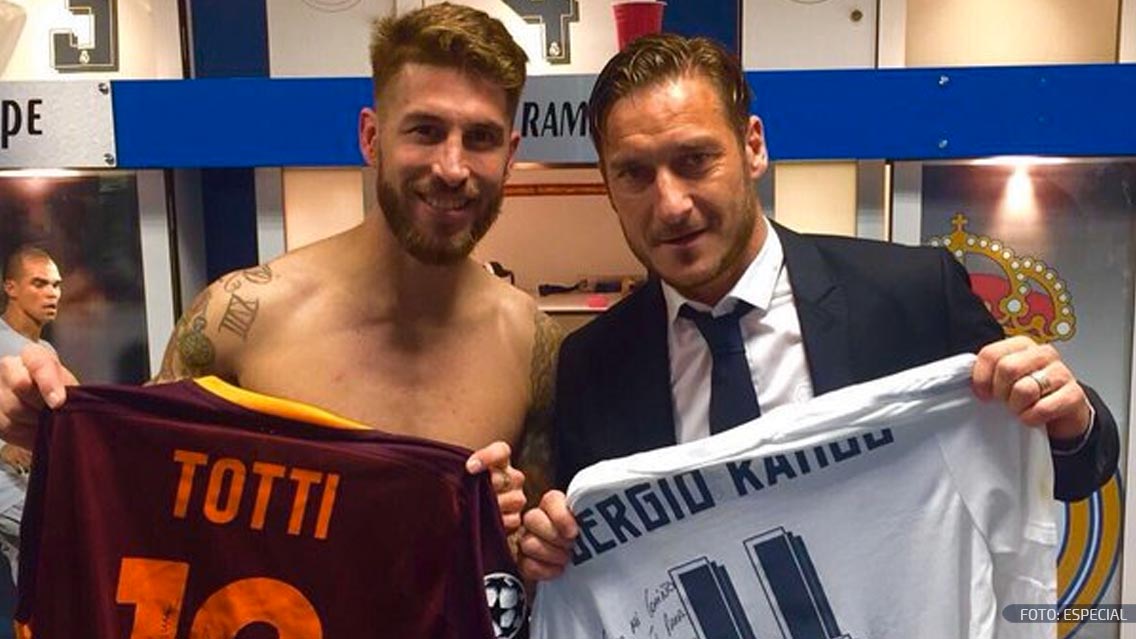Sergio Ramos presumió regalo de Francesco Totti