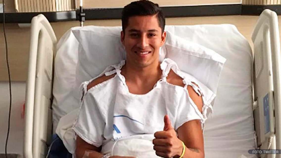 Operaron con éxito a Carlos Cisneros