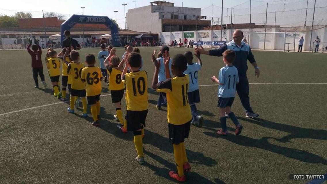 A este entrenador de fútbol lo despidieron por ganar 25-0