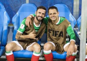 Chicharito felicita a Layún por su cumpleaños con emotivo mensaje 0
