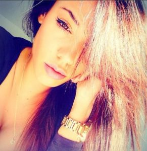 Cristina Morales, la guapa esposa de Gary Medel 17