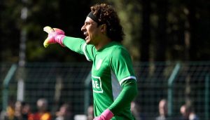 Ochoa volvió a mantener su meta en cero con el Standard de Lieja 0