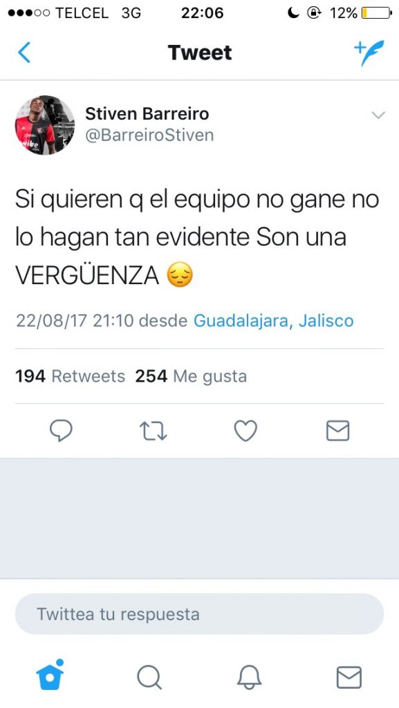 Barreiro fue expulsado y minutos después tuiteó contra el arbitraje 0