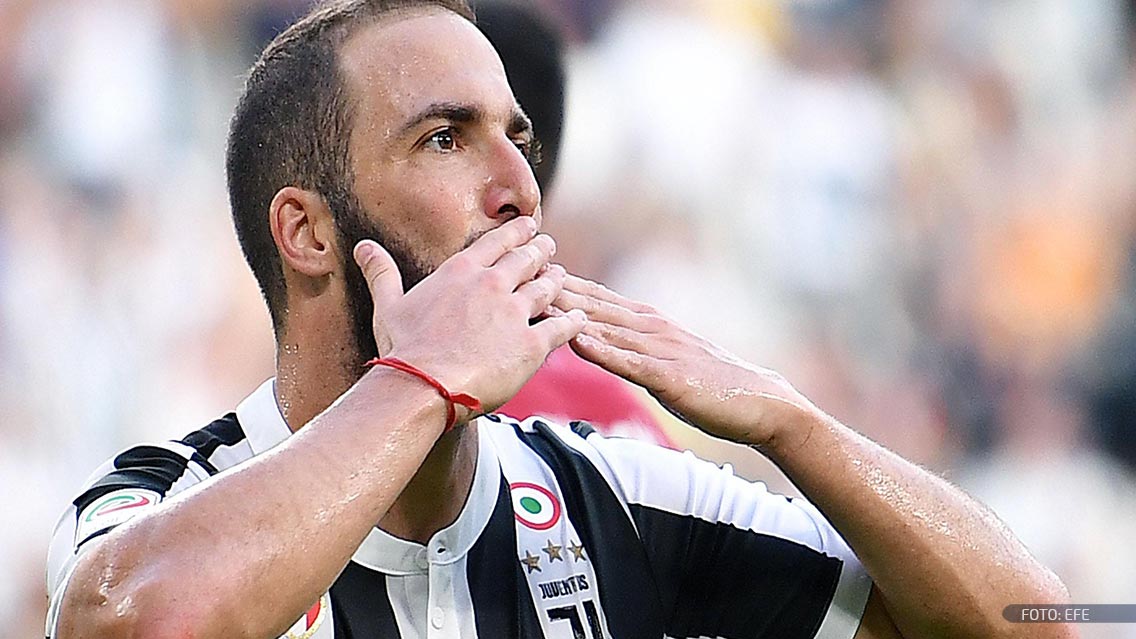 La Juventus venció al Cagliari con goles de Higuaín y Dybala