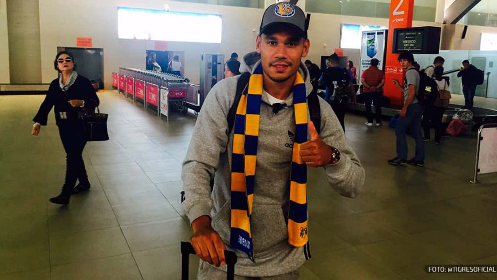Timothée Kolodziejczak llegó a México y ya presume ser de Tigres 1
