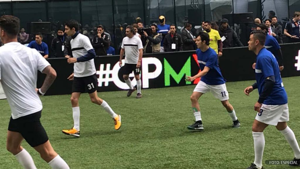 Equipo de Checo Pérez pierde partido ‘De la pista a la cancha’ 0