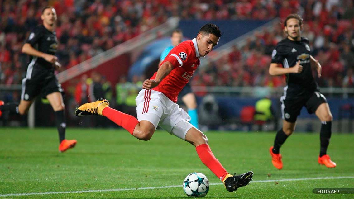 Benfica y Jiménez, casi fuera de la Champions por culpa del Man U 0