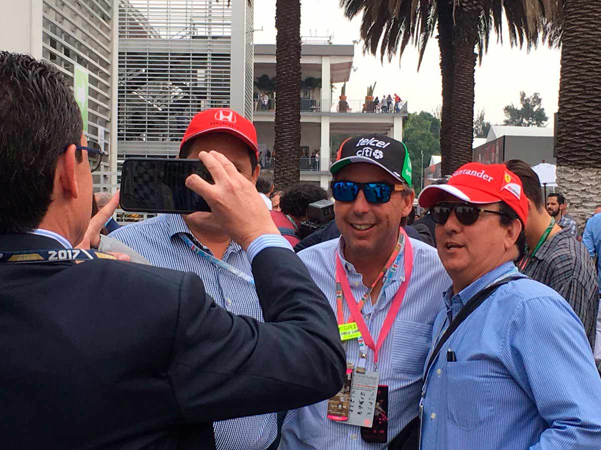 Emilio Azcárraga en el Gran Premio de México.