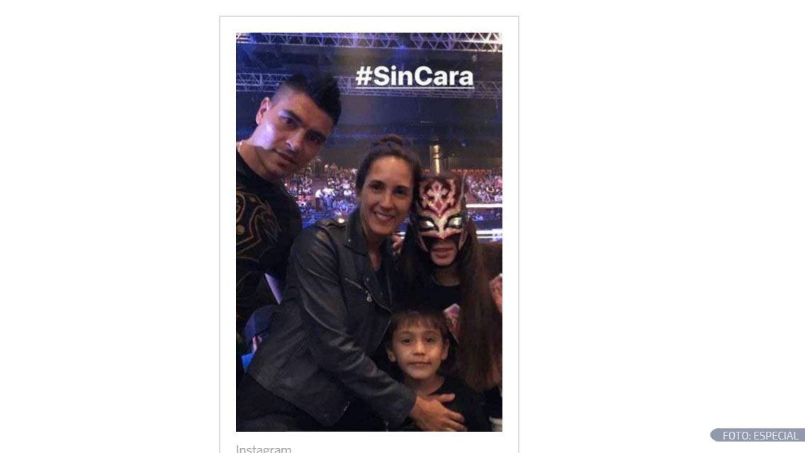 Sin Cara visitó al Boca Juniors y estuvo en La Bombonera 0