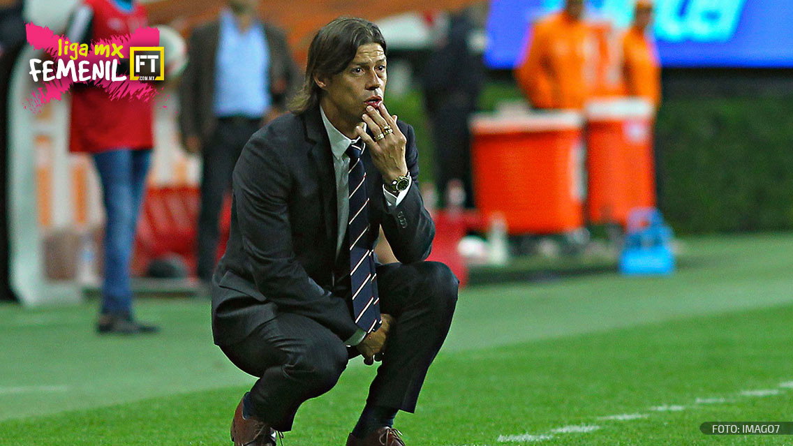 Almeyda con Chivas