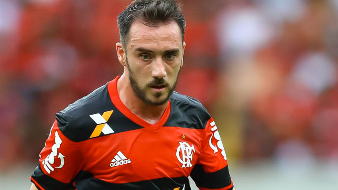 El mediocampista argentino dejaría al Flamengo