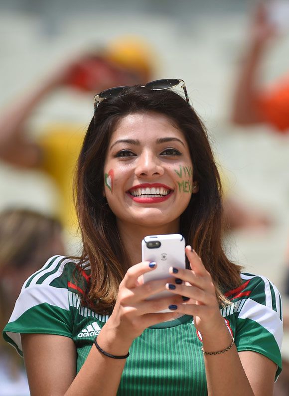 De cara al Mundial, recordamos a las aficionadas más sexies 20