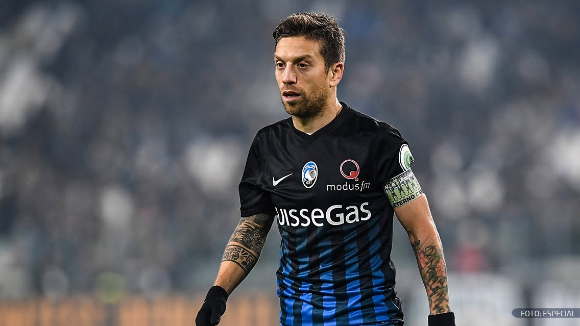 Atalanta elimina al Napoli de la mano del Papu Gómez