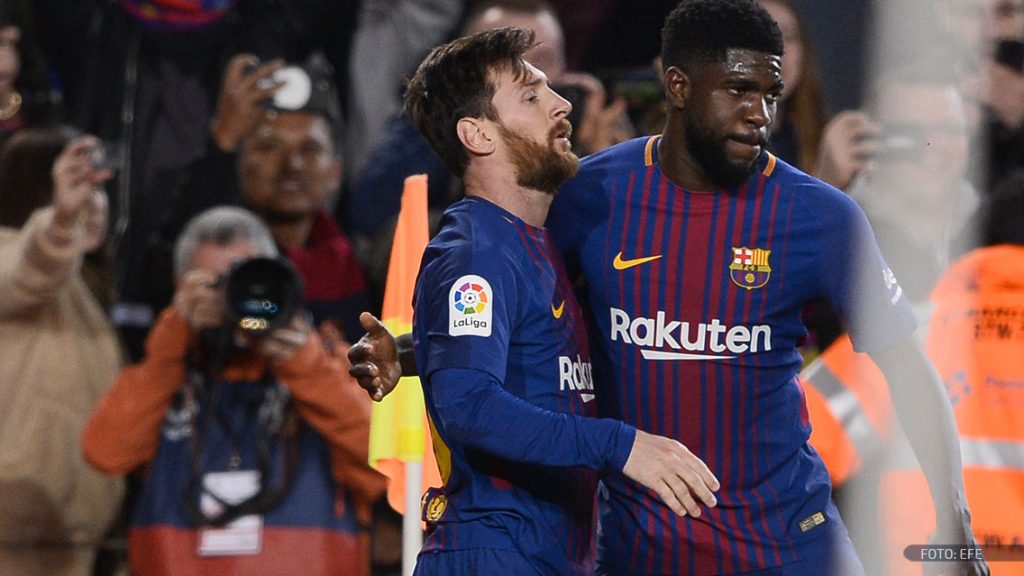 Barcelona sufre y logra polémica remontada al Alavés