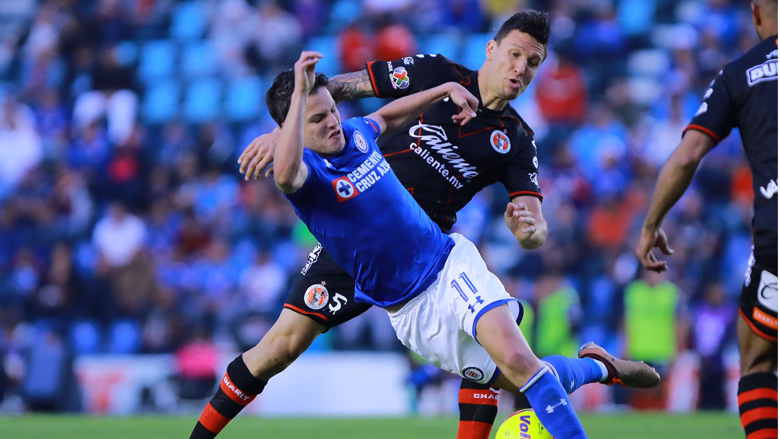 Cruz Azul empieza apagado, empata sin goles con Xolos