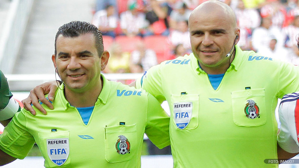 Delgadillo y Chacón se quedan sin gafete FIFA; 30 fueron los elegidos