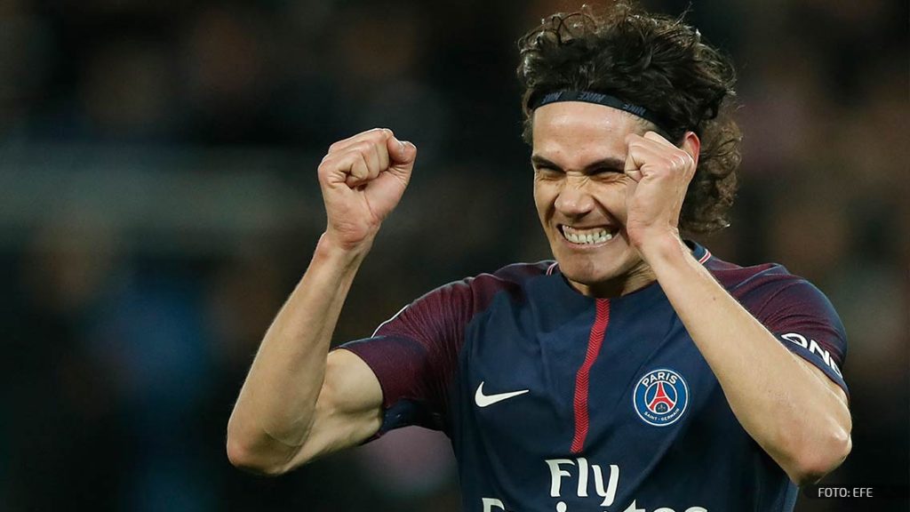 Cavani iguala récord de Zlatan con el PSG