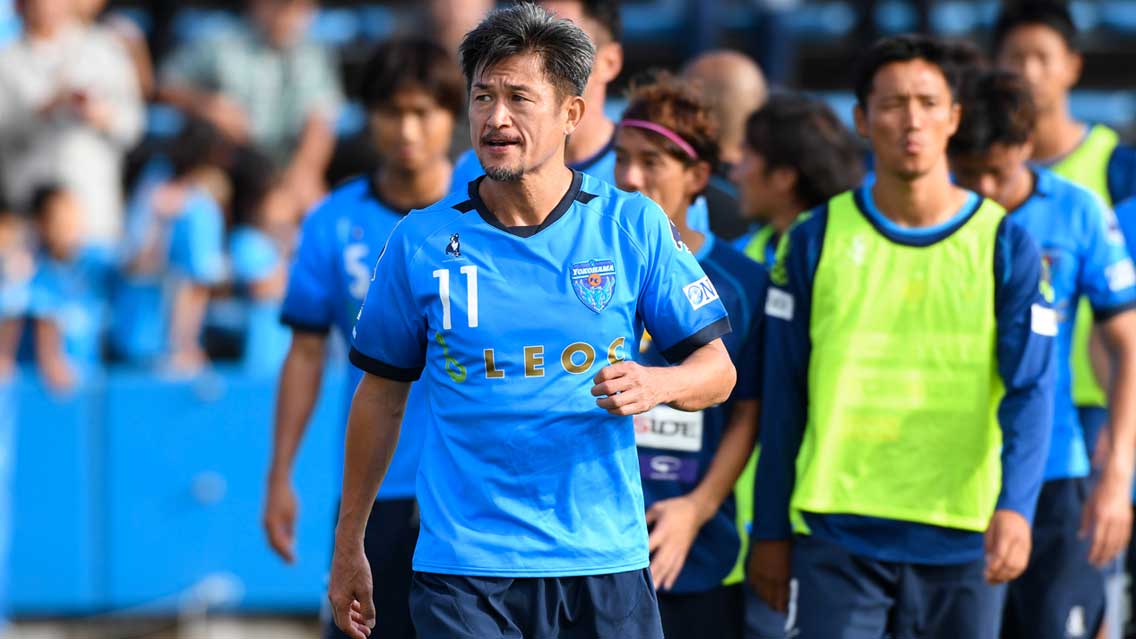 futbolista-japones-renueva-contrato-a-sus-50-anos
