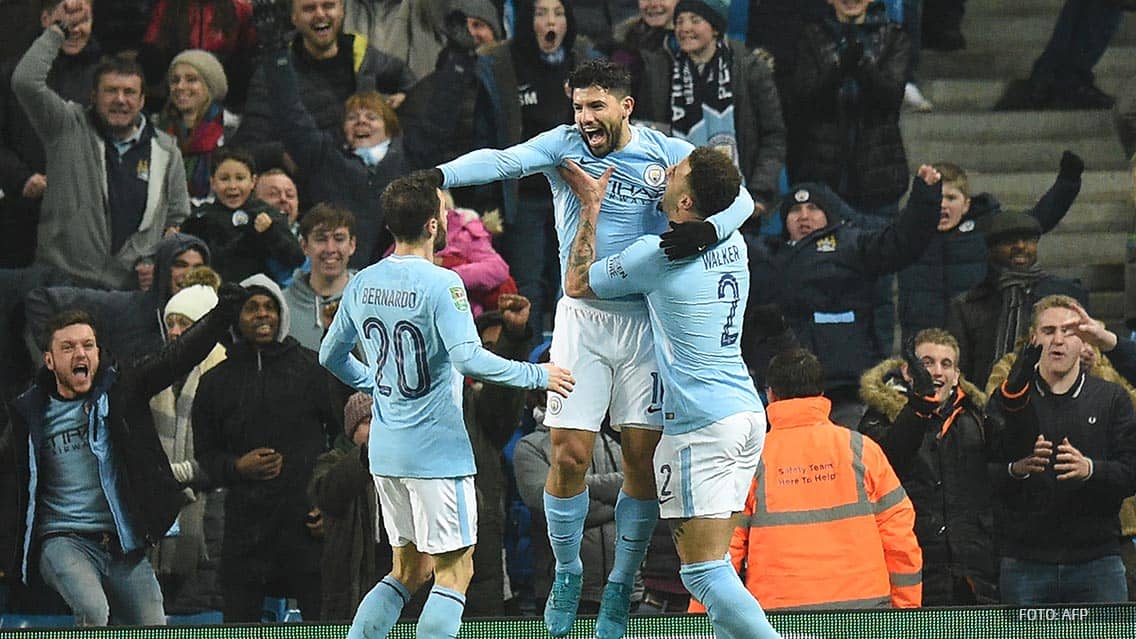 Kun Agüero pone al Manchester City con un pie en la Final de la Copa de la Liga