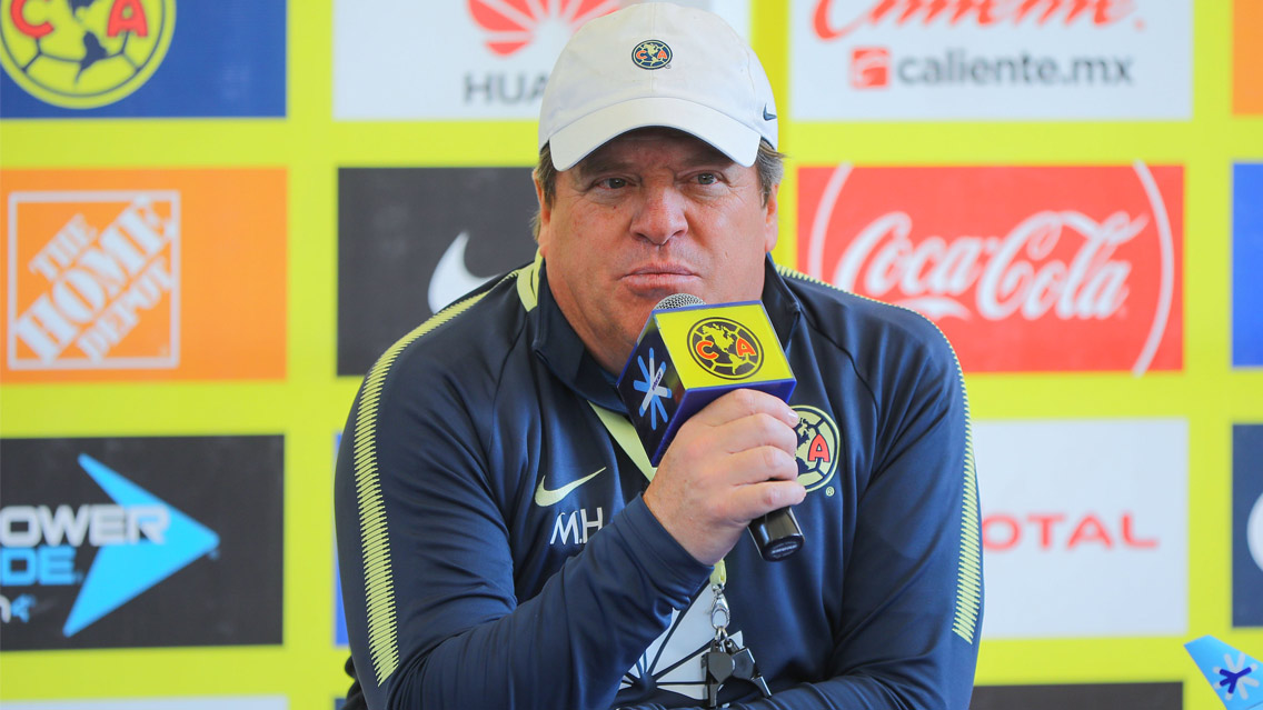 Miguel Herrera adelanta alineación de América vs Pumas