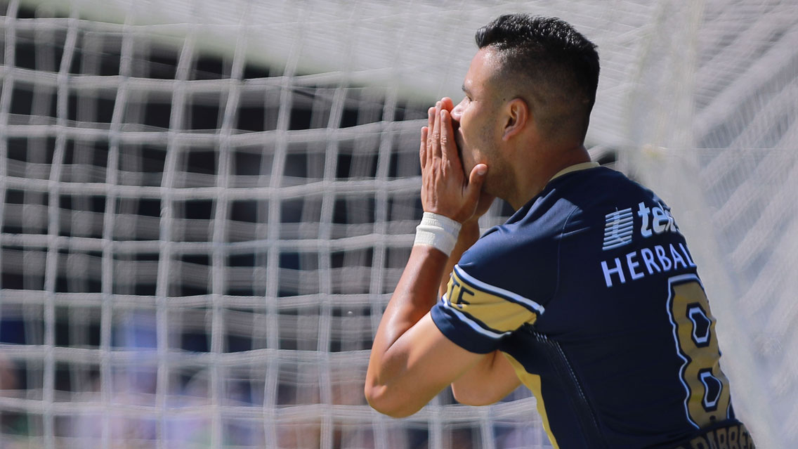 Pablo Barrera y Abraham, fuera de Pumas por 2 semanas