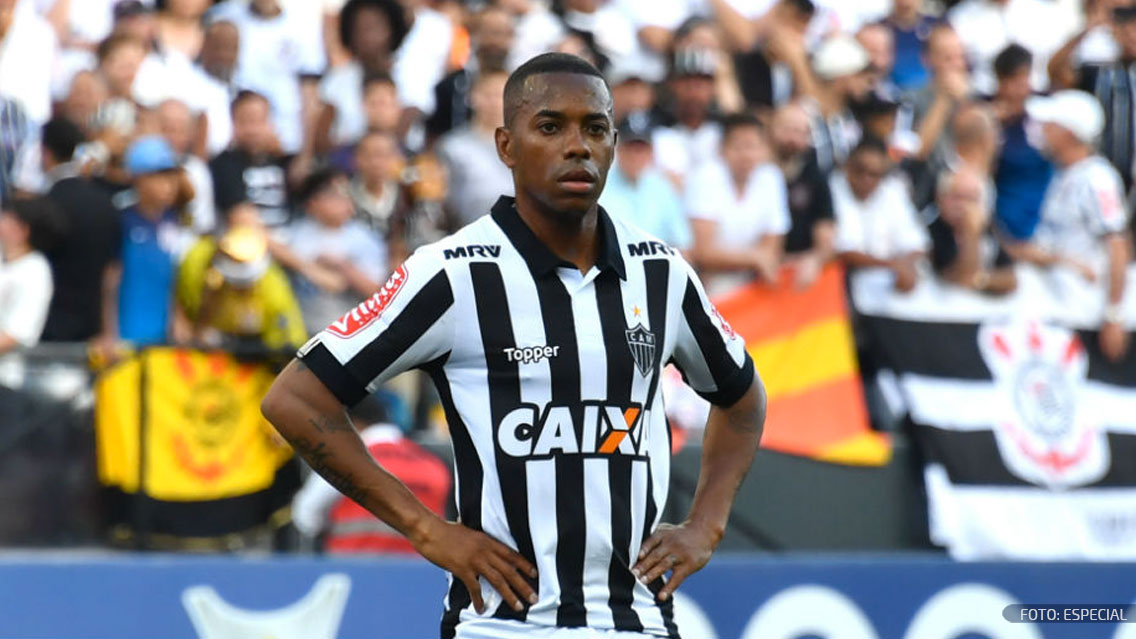 Robinho estará de vuelta en el futbol europeo pese a condena