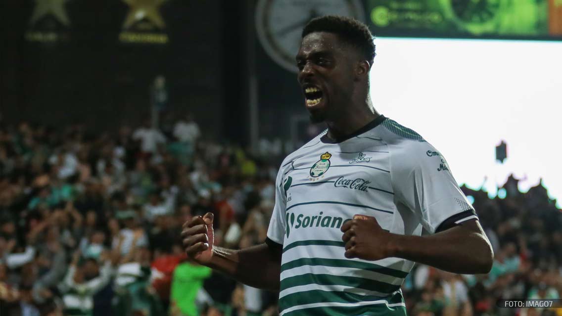 Djaniny marca triplete para triunfo de Santos sobre Lobos BUAP