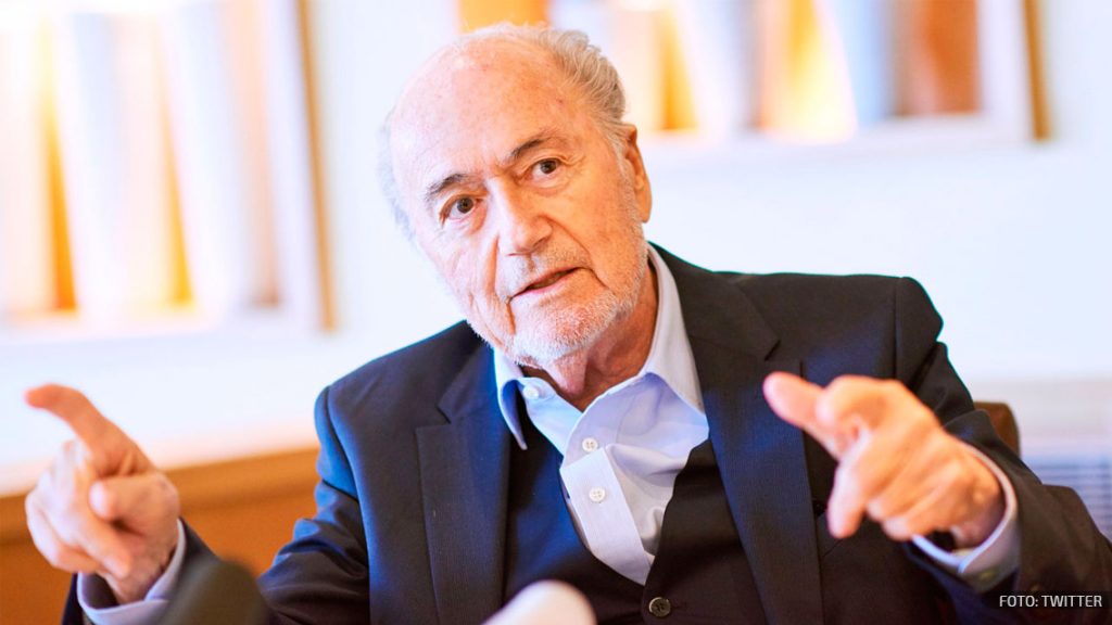 Blatter rechaza el uso del VAR en Rusia 0