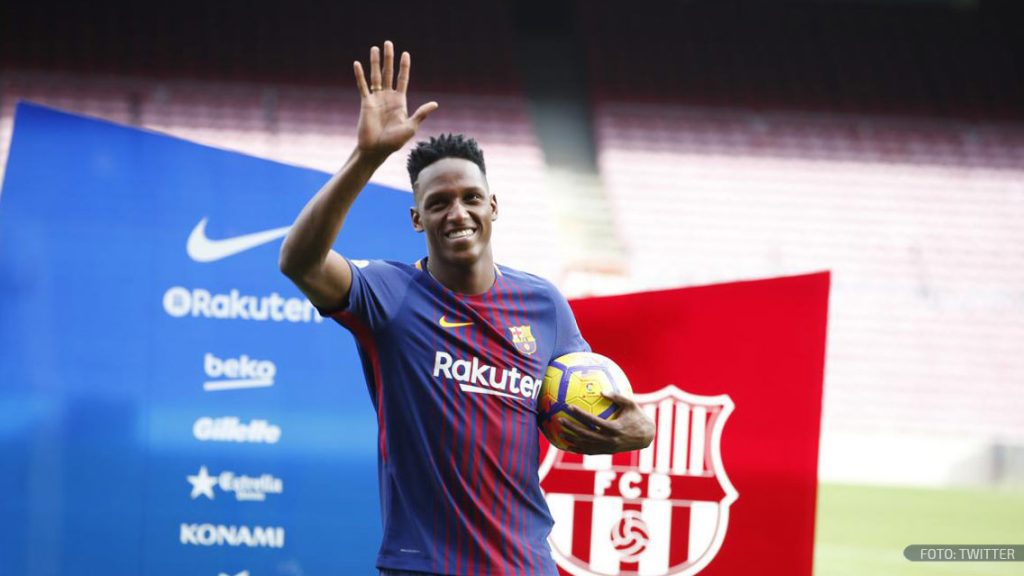 Yerry Mina en su presentación con el Barcelona