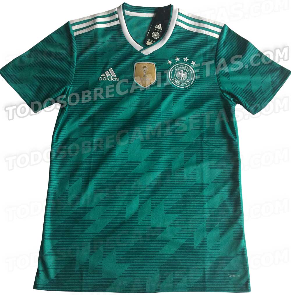 La fantástica camiseta retro de Alemania para Rusia 2018 0