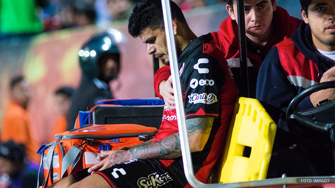 La terrible lesión de Gustavo Bou contra Pumas