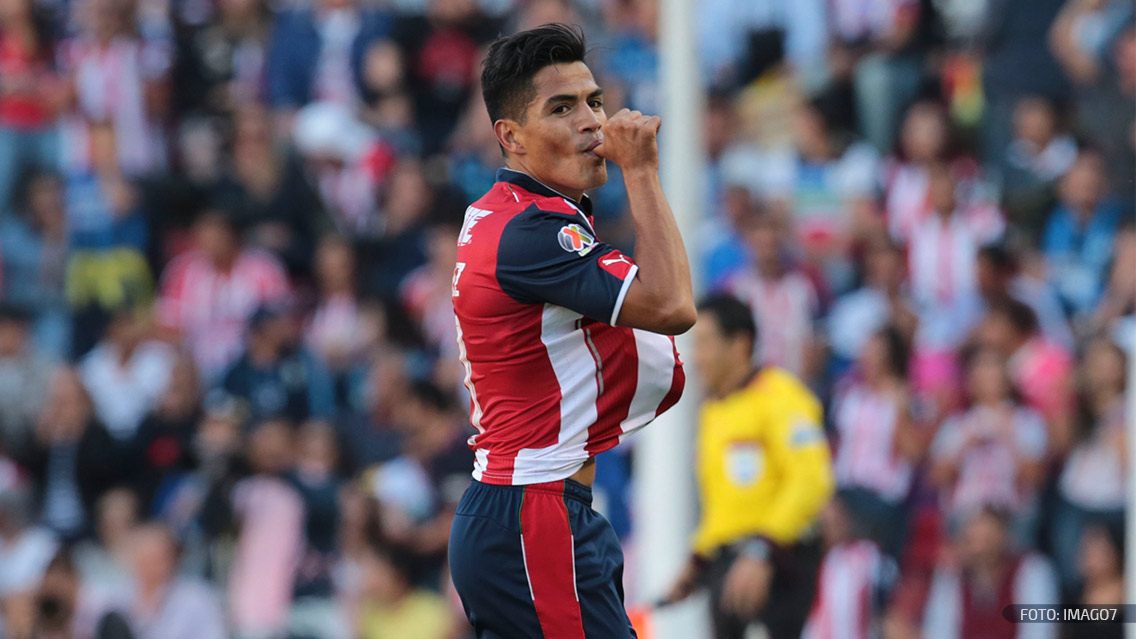 Chivas, como en casa cuando visita a Querétaro en La Corregidora