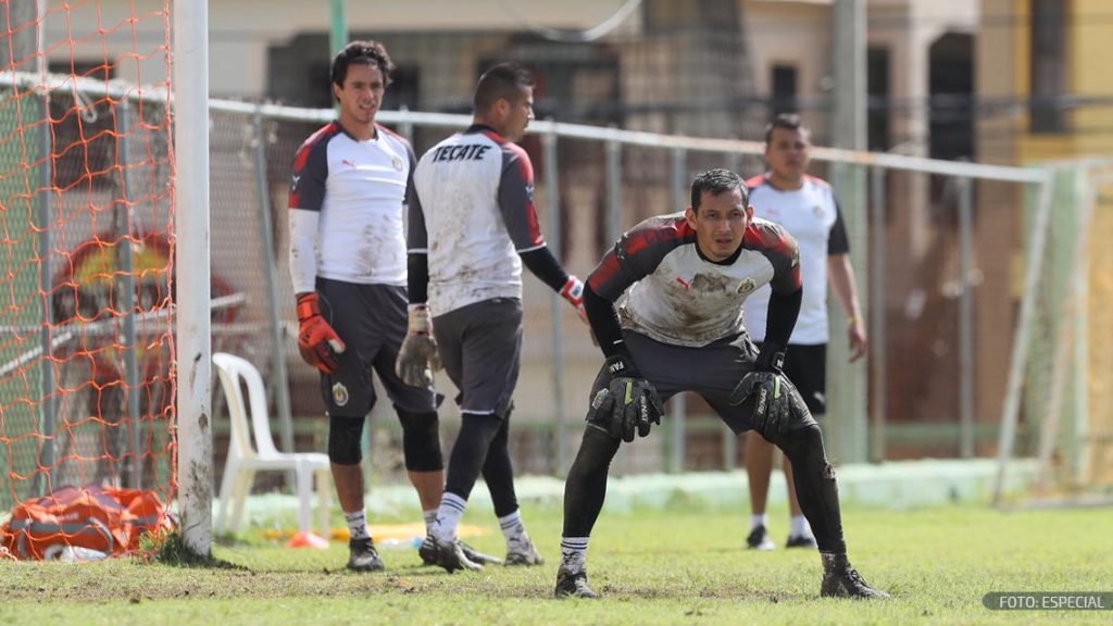La terrible cancha donde jugará Chivas ante el Cibao