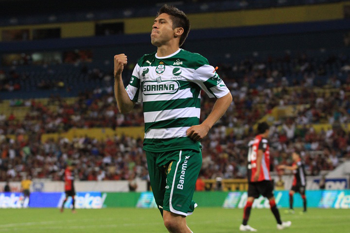 ¿Por qué Oribe Peralta no regresó a Santos?