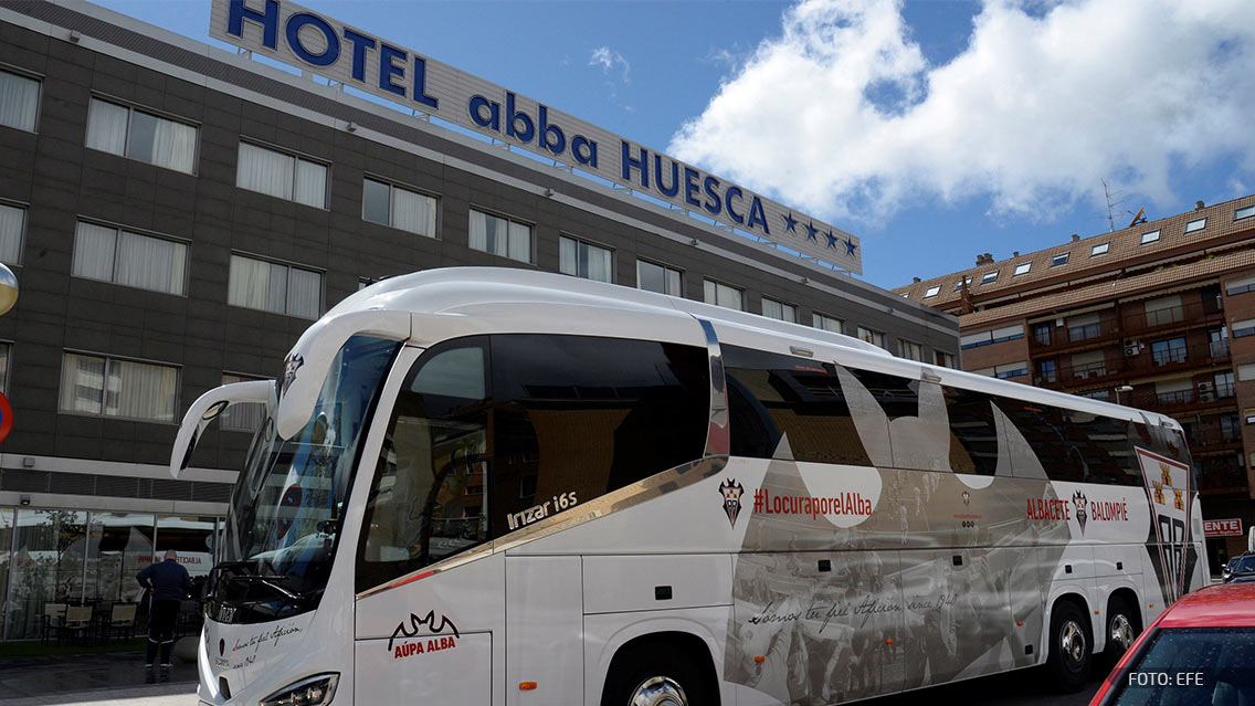 Jugador del Albacete cae al vacío desde un hotel en Huesca