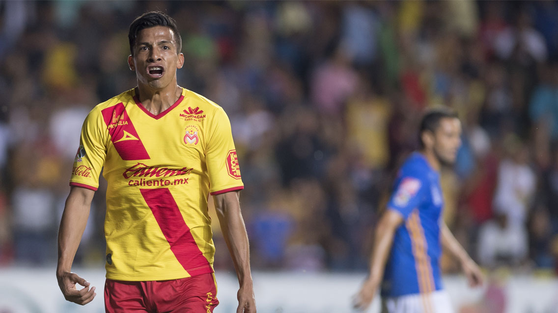 Los futbolistas que Chivas podría ‘robarle’ a Monarcas