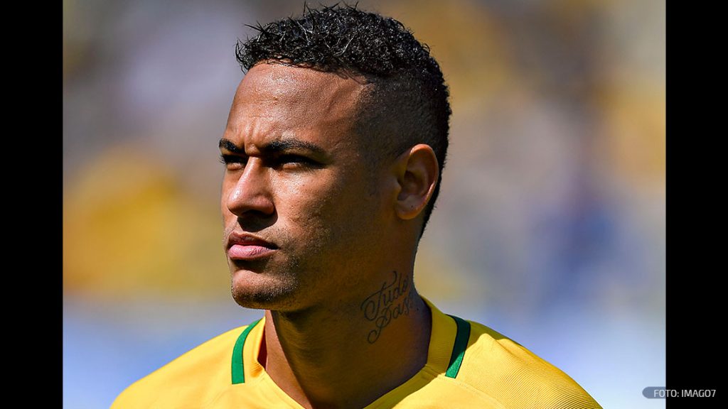 Neymar con Brasil