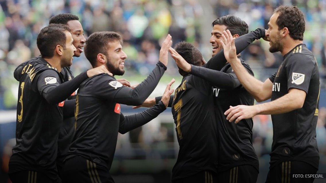 Vela dio asistencia para primer triunfo en la historia de Los Angeles FC