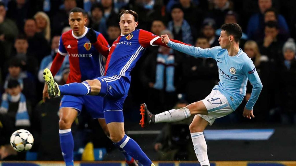 Manchester City afloja y Basel lo vence en Champions