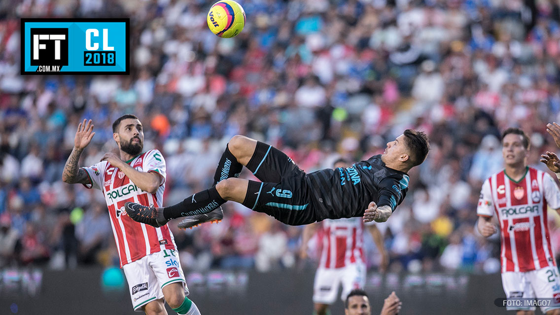 Con un golazo de chilena, Querétaro empata ante Necaxa