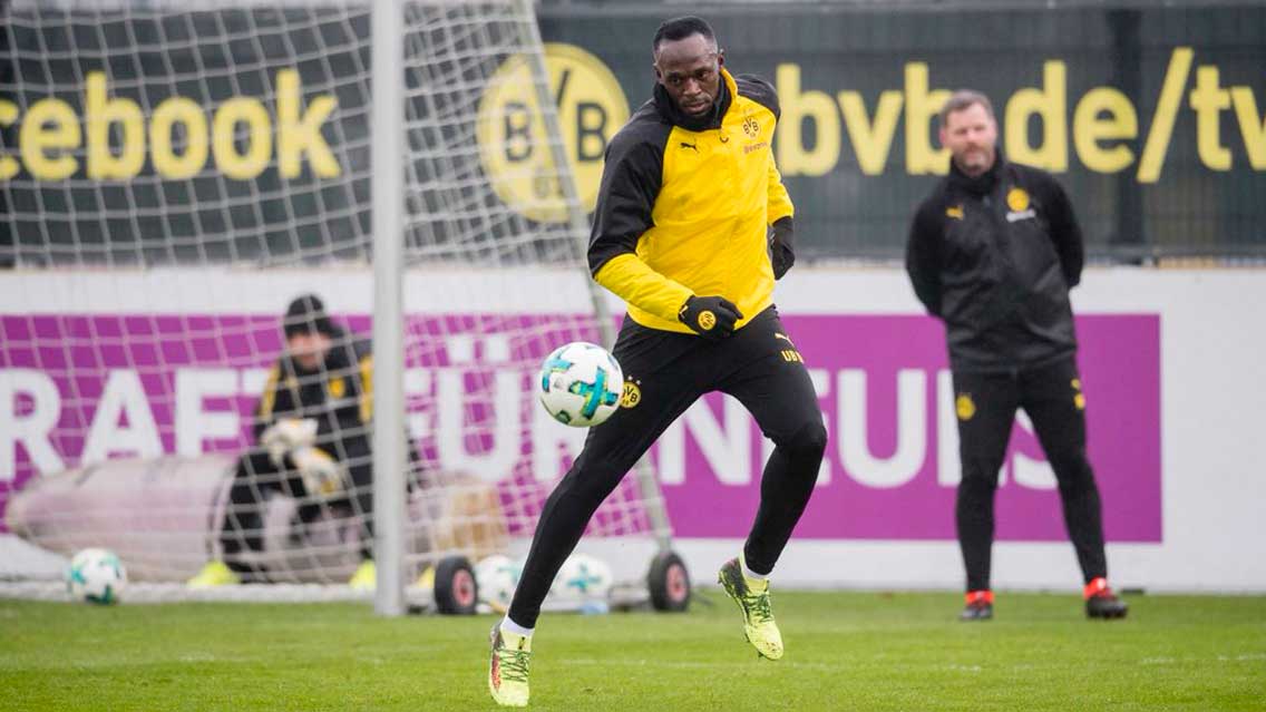 Usain Bolt entrena con el Borussia Dortmund