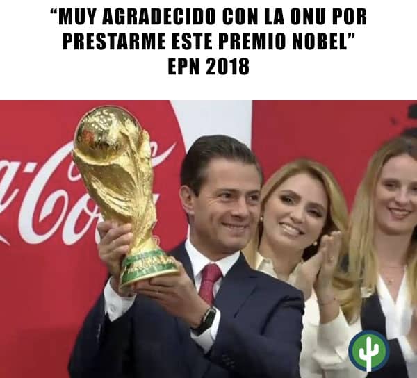 Los mejores memes de Enrique Peña Nieto levantando la Copa del Mundo 6