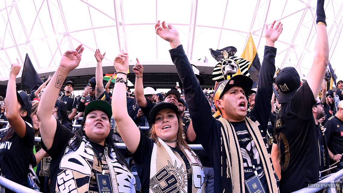 Grito de “ehh put…!” llega al nuevo estadio de Vela y Los Angeles FC