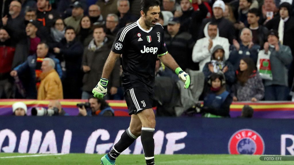 Buffon con Juventus