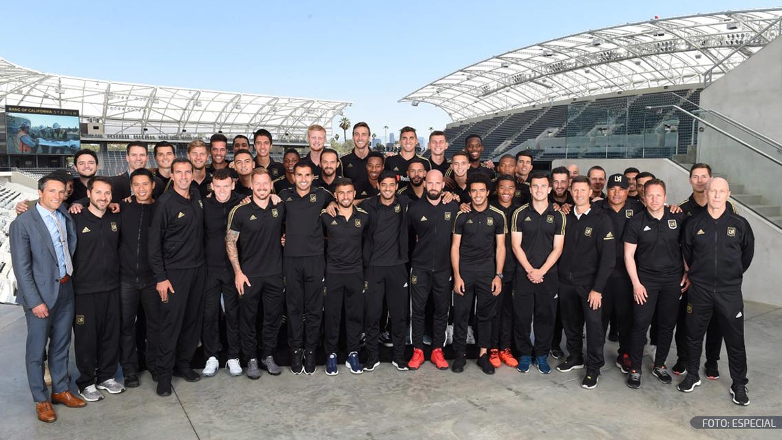 Carlos Vela y Los Angeles FC conocen su espectacular estadio