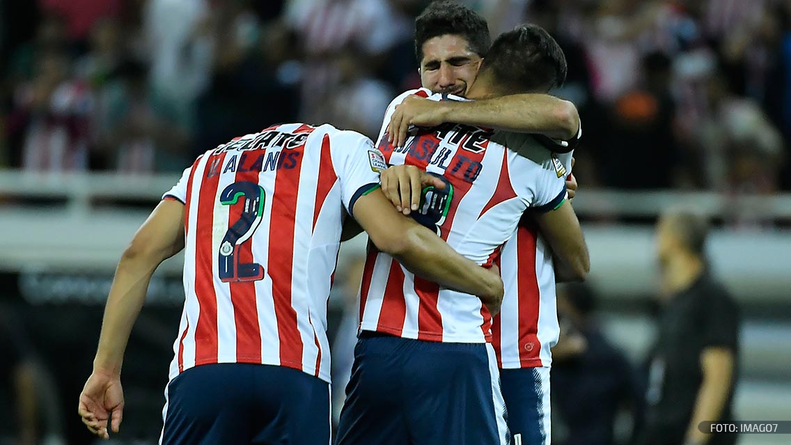 ¡56 años después! Chivas volvió a ganar un título en Concacaf